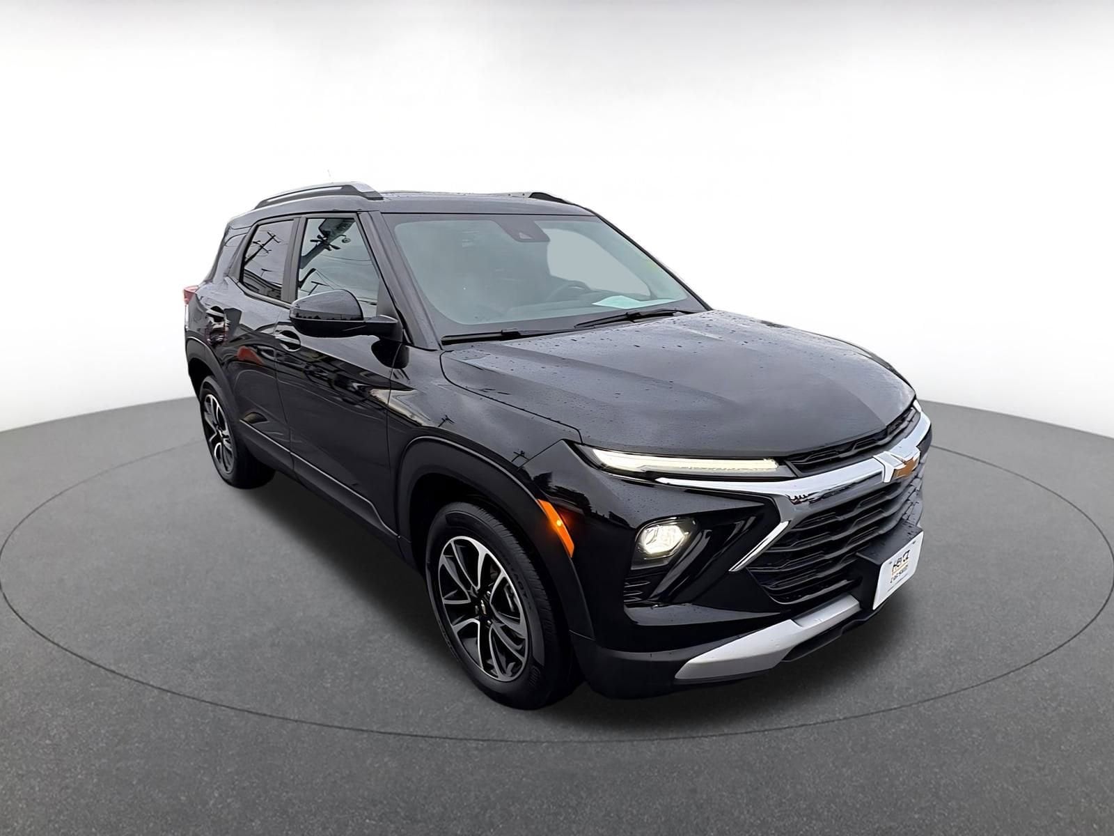 Thumbnail: 2025 Chevrolet TrailBlazer - 1