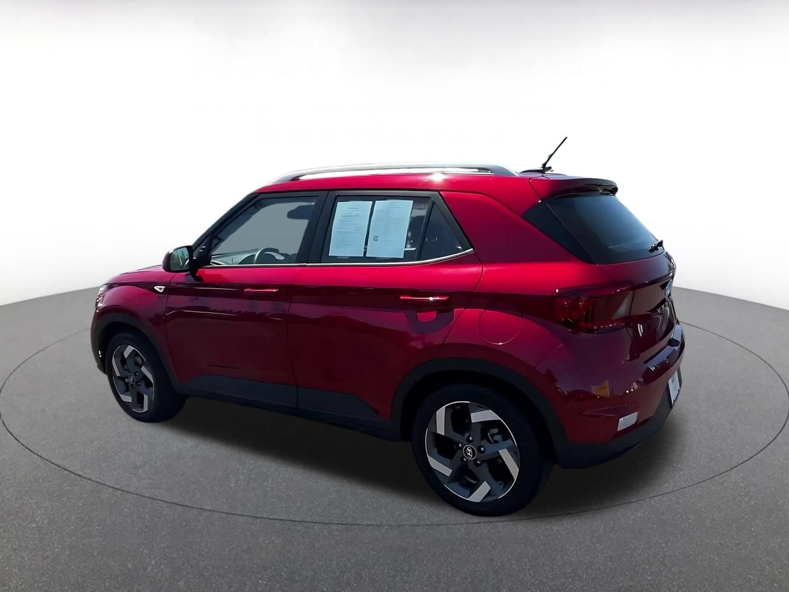 Thumbnail: 2025 Hyundai Venue - 8