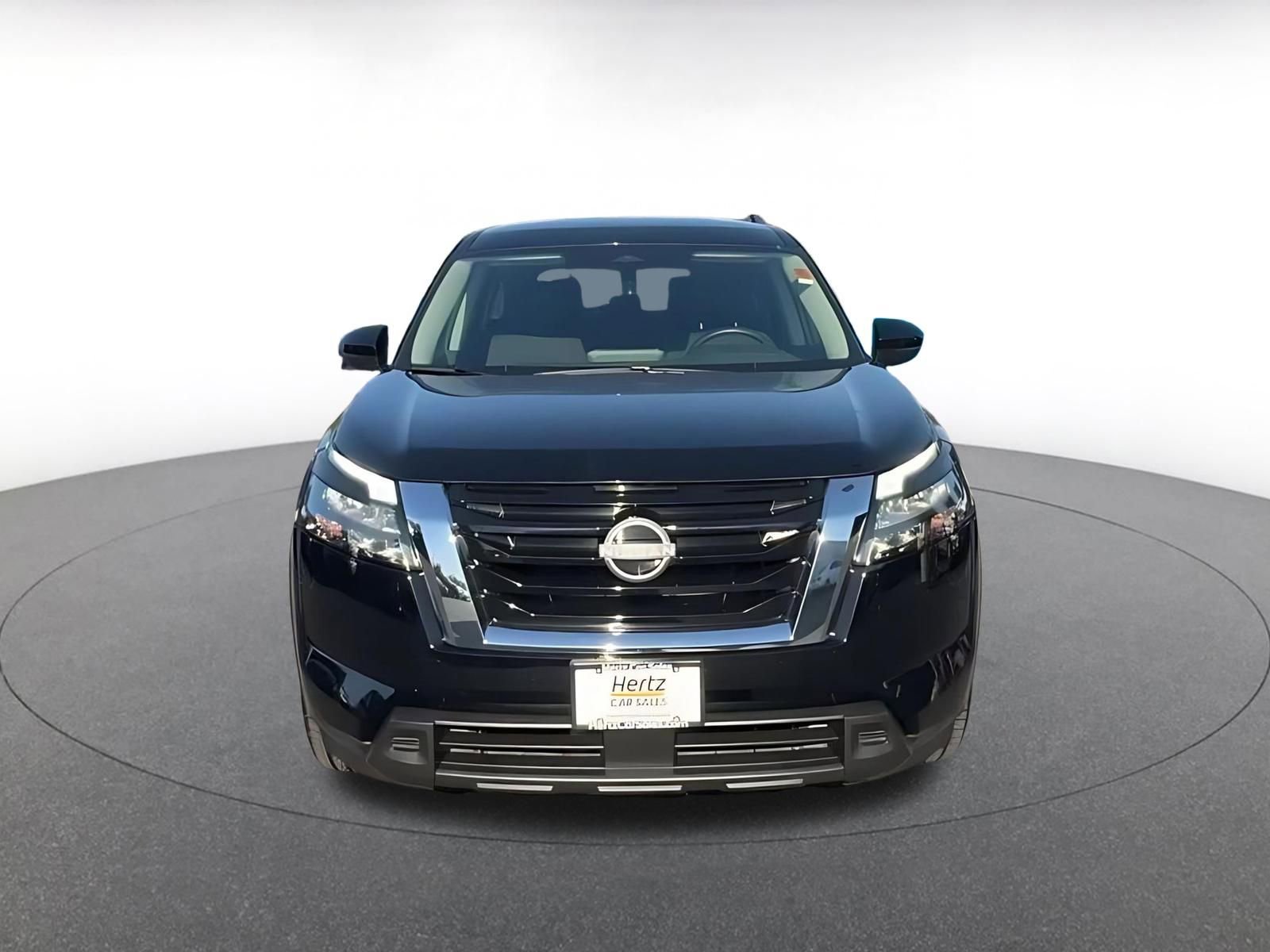 Thumbnail: 2025 Nissan Pathfinder - 4