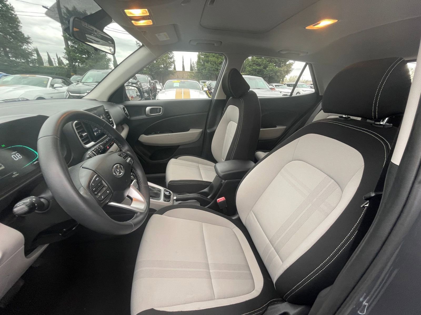 Thumbnail: 2025 Hyundai Venue - 22