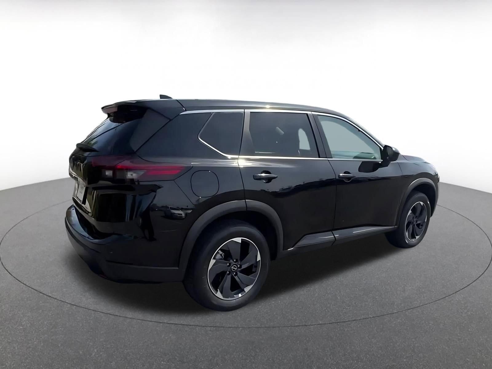 Thumbnail: 2025 Nissan Rogue - 15