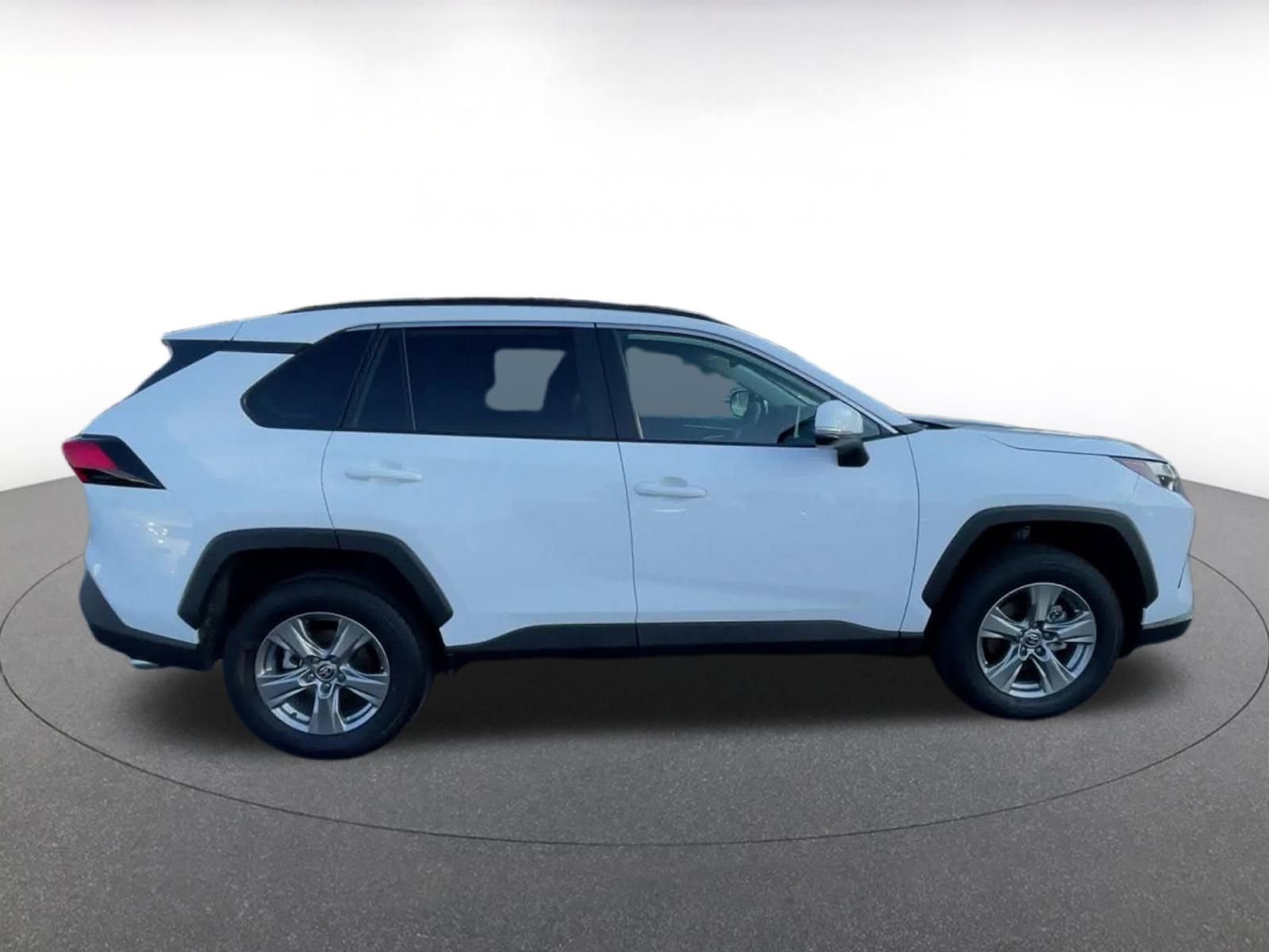 Thumbnail: 2025 Toyota RAV4 - 16