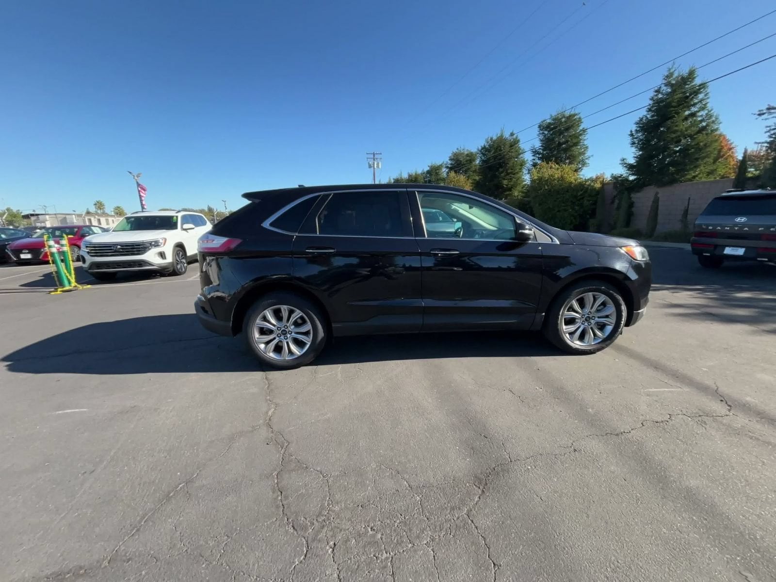 Thumbnail: 2022 Ford Edge - 15