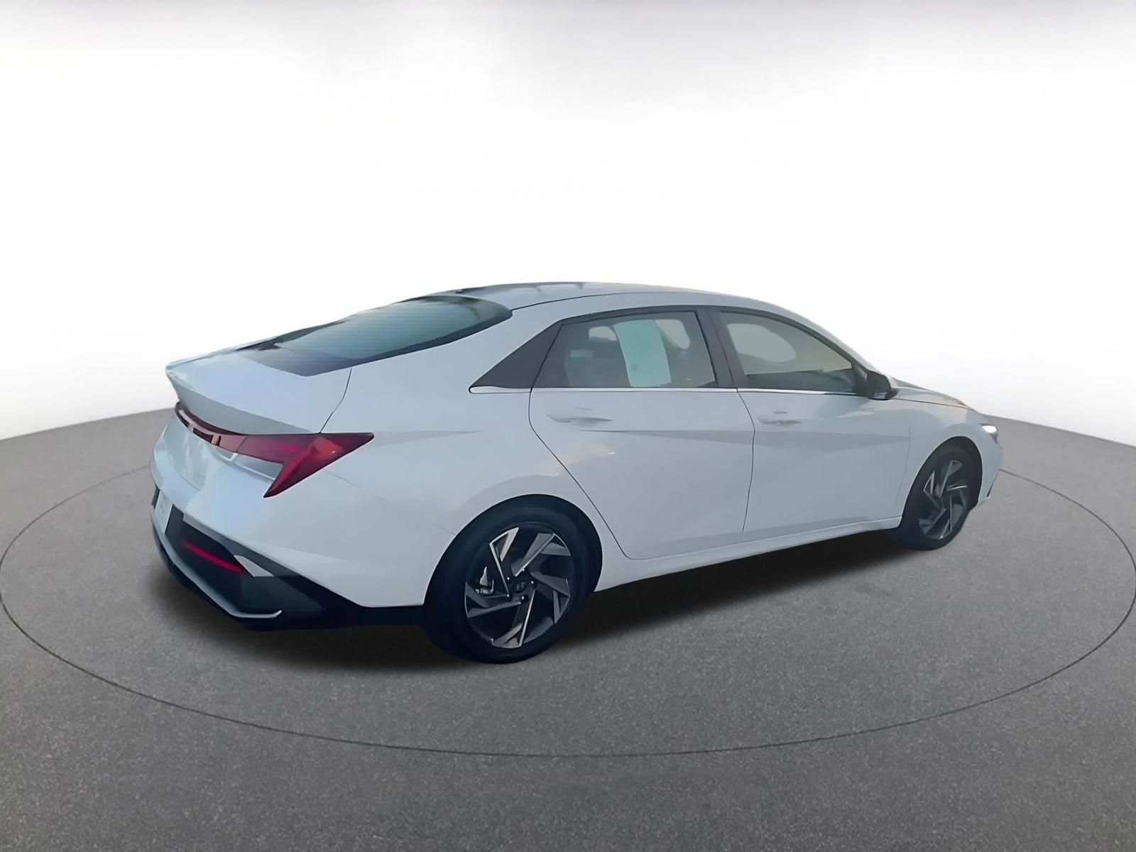 Thumbnail: 2025 Hyundai Elantra - 15
