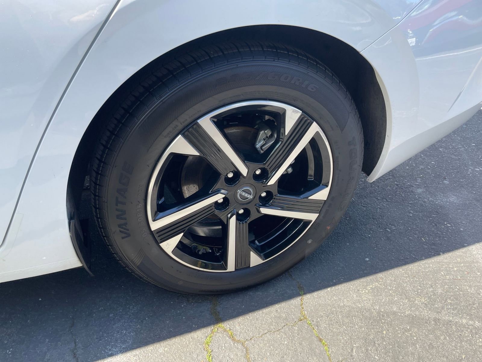 Thumbnail: 2025 Nissan Sentra - 28