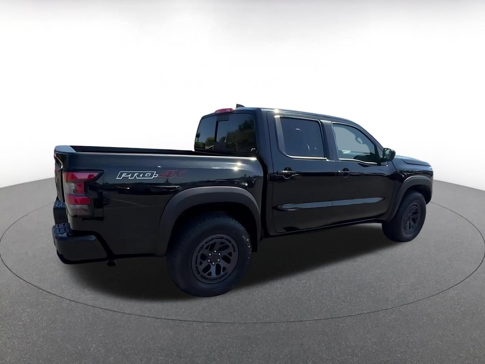 Thumbnail: 2026 Nissan Frontier - 14