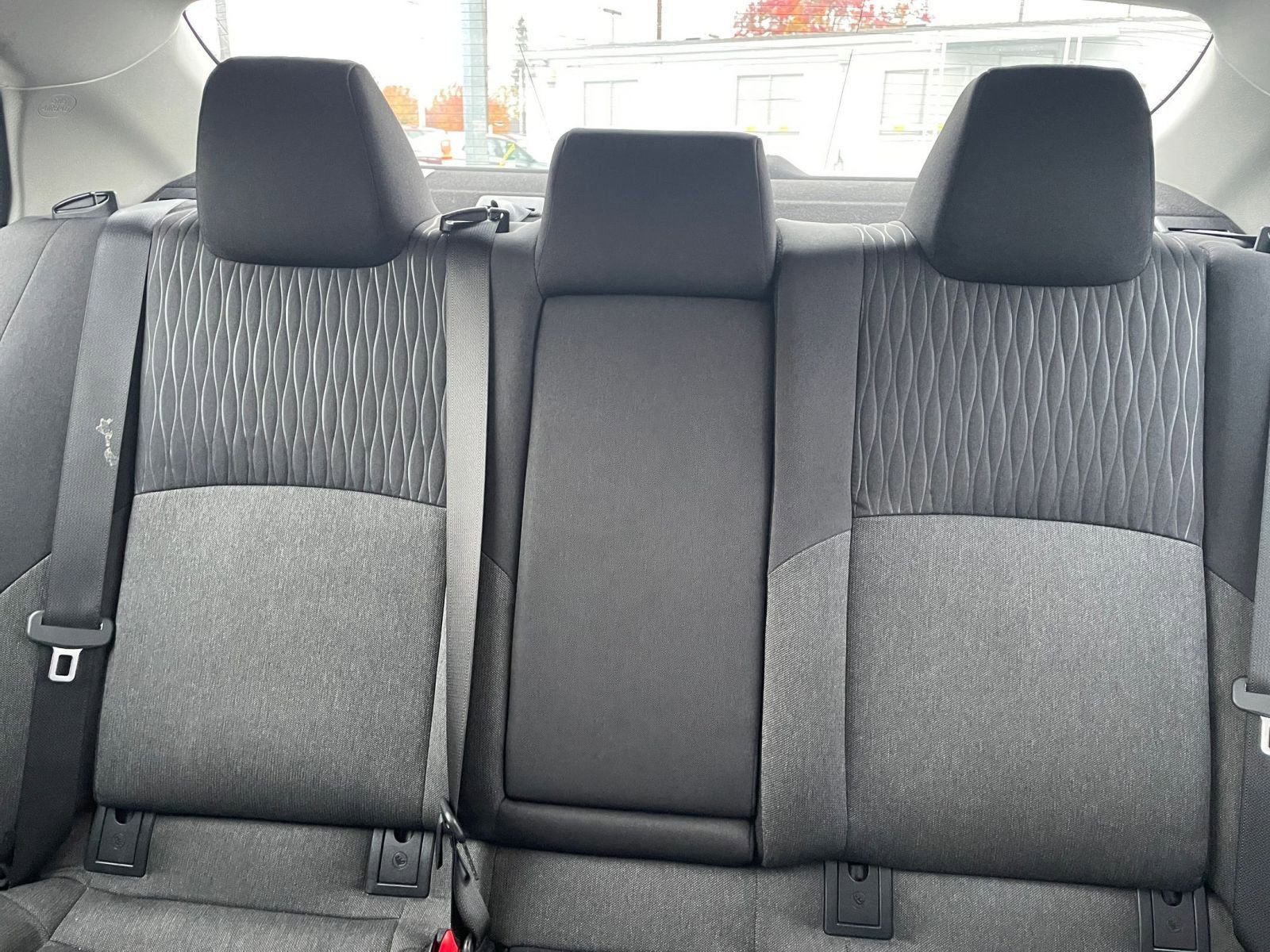 Thumbnail: 2025 Toyota Camry - 32