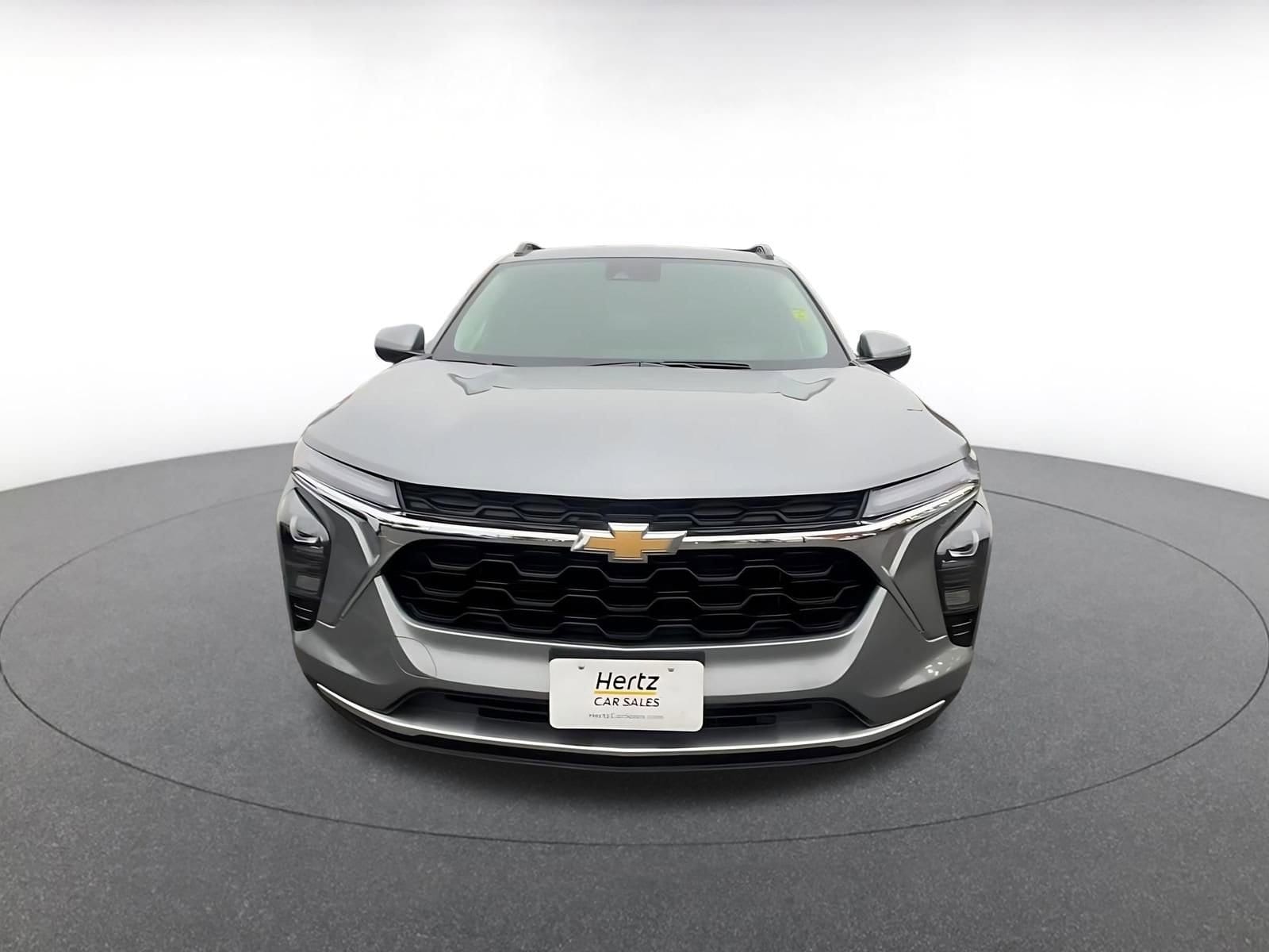 Thumbnail: 2025 Chevrolet Trax - 4