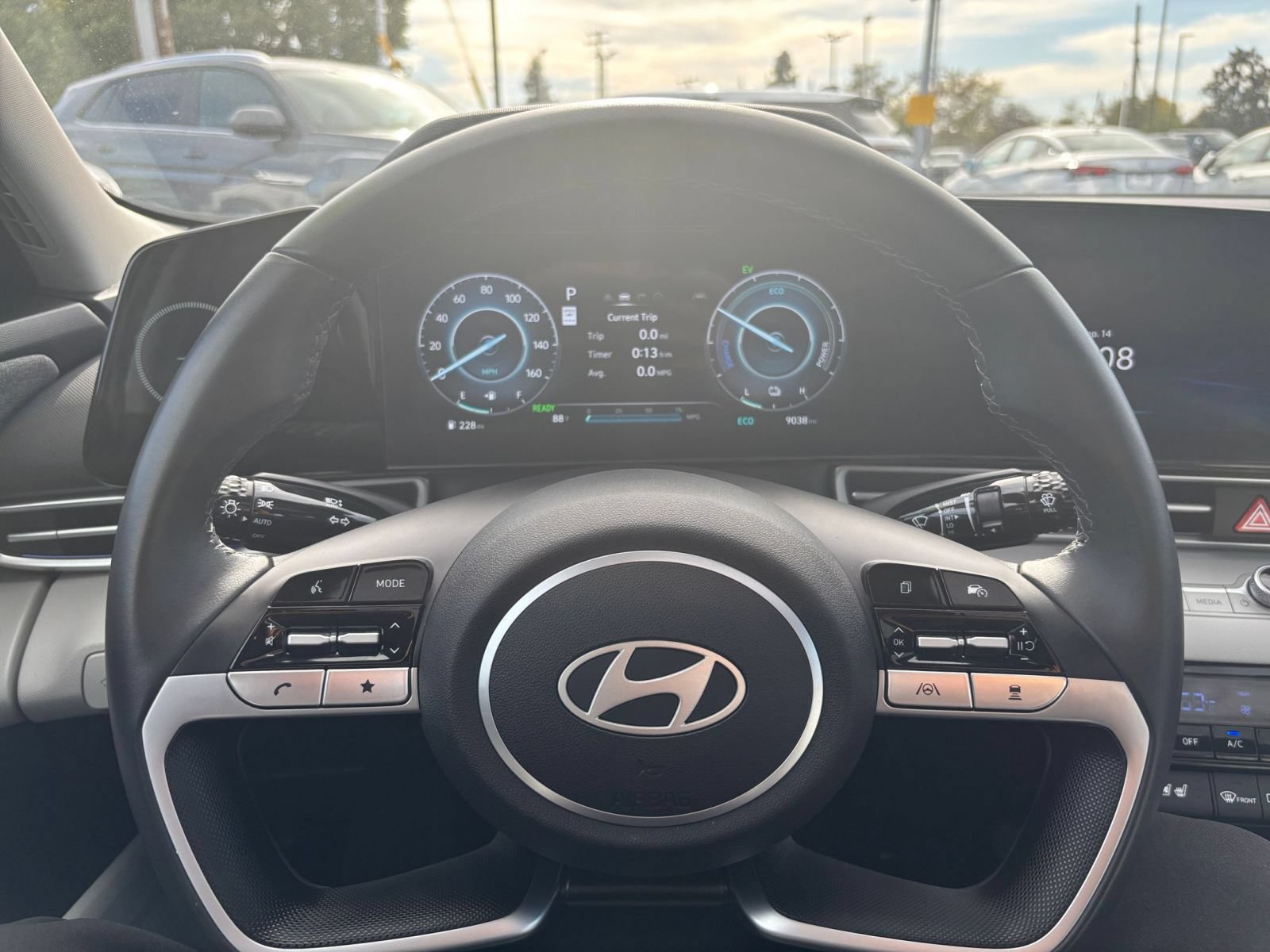 Thumbnail: 2025 Hyundai Elantra - 28
