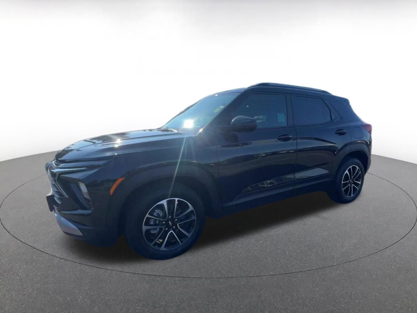 Thumbnail: 2025 Chevrolet TrailBlazer - 8