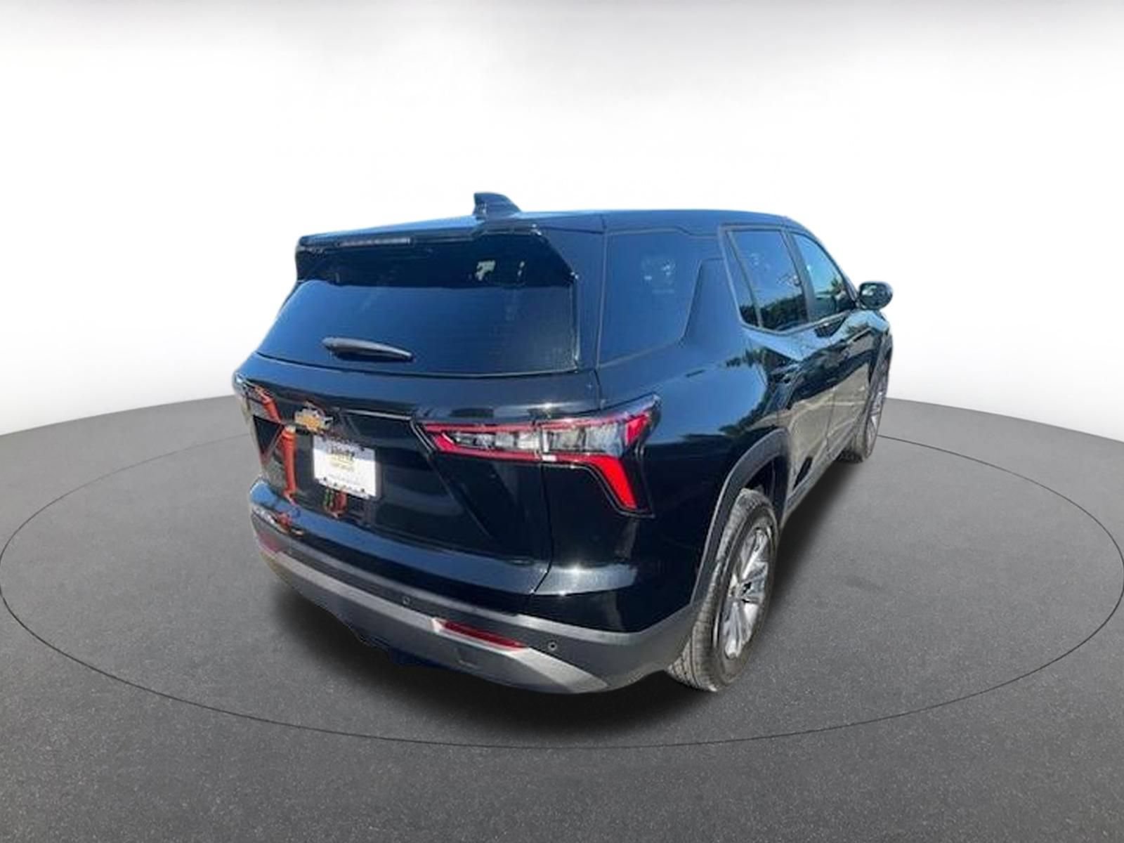 Thumbnail: 2025 Chevrolet Equinox - 12