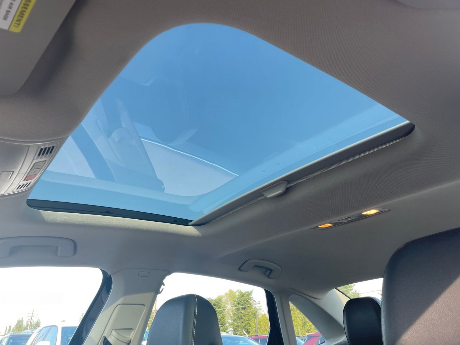 Thumbnail: 2025 Volkswagen Jetta - 23