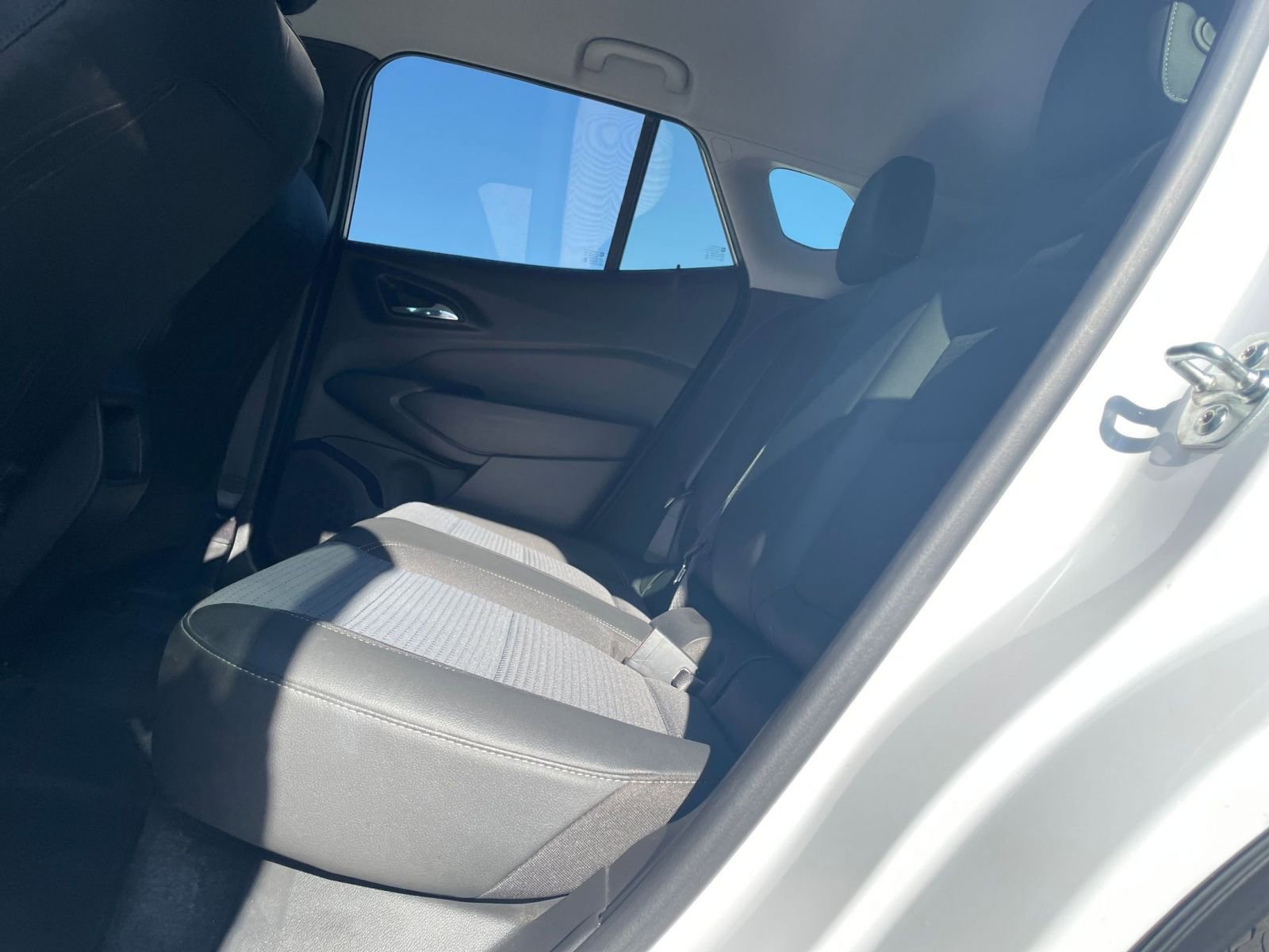 Thumbnail: 2025 Chevrolet Trax - 23