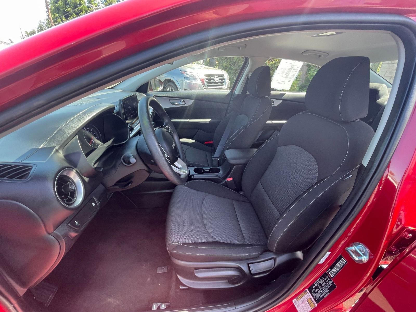 Thumbnail: 2024 Kia Forte - 23