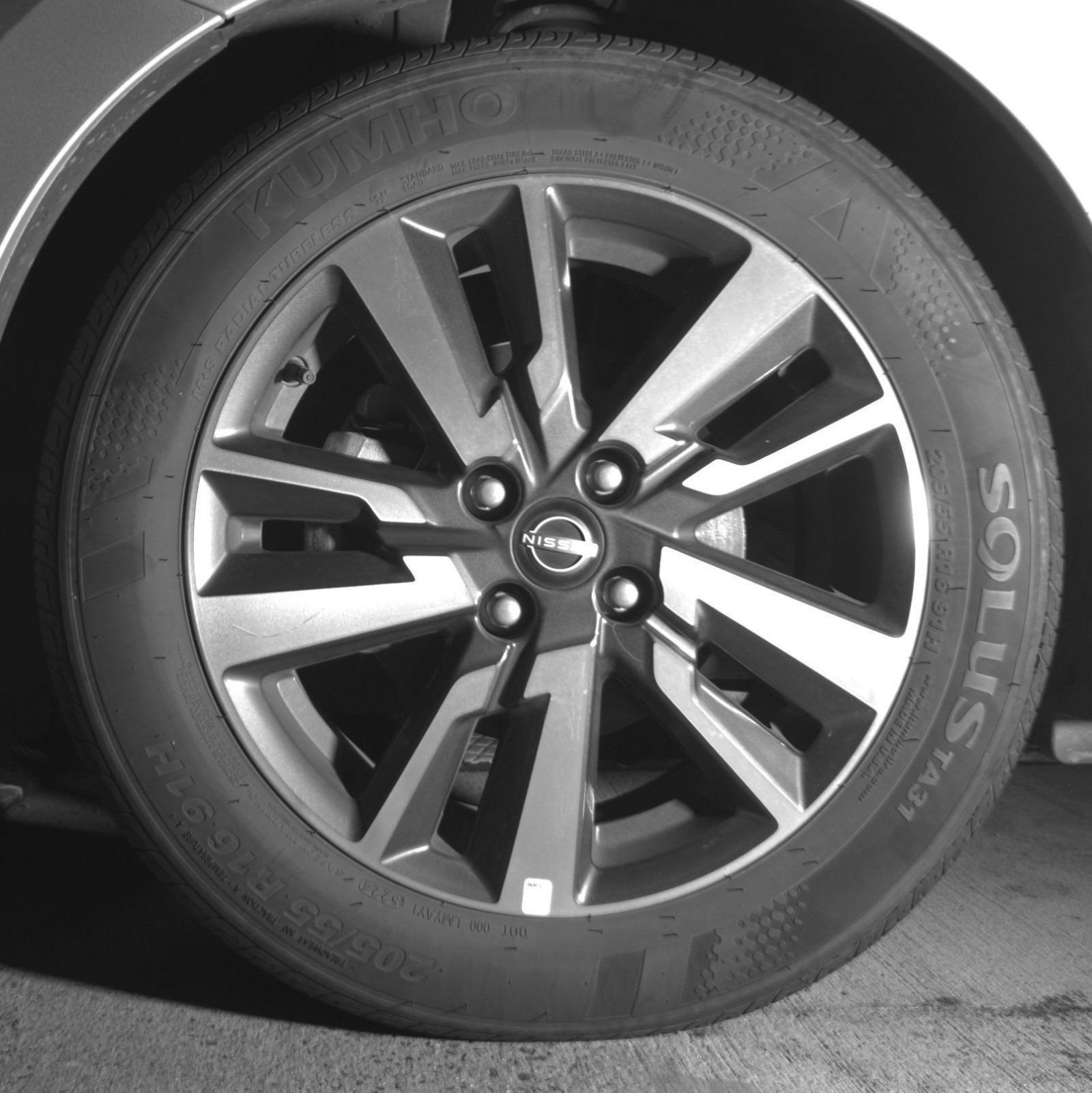 Thumbnail: 2025 Nissan Versa - 16