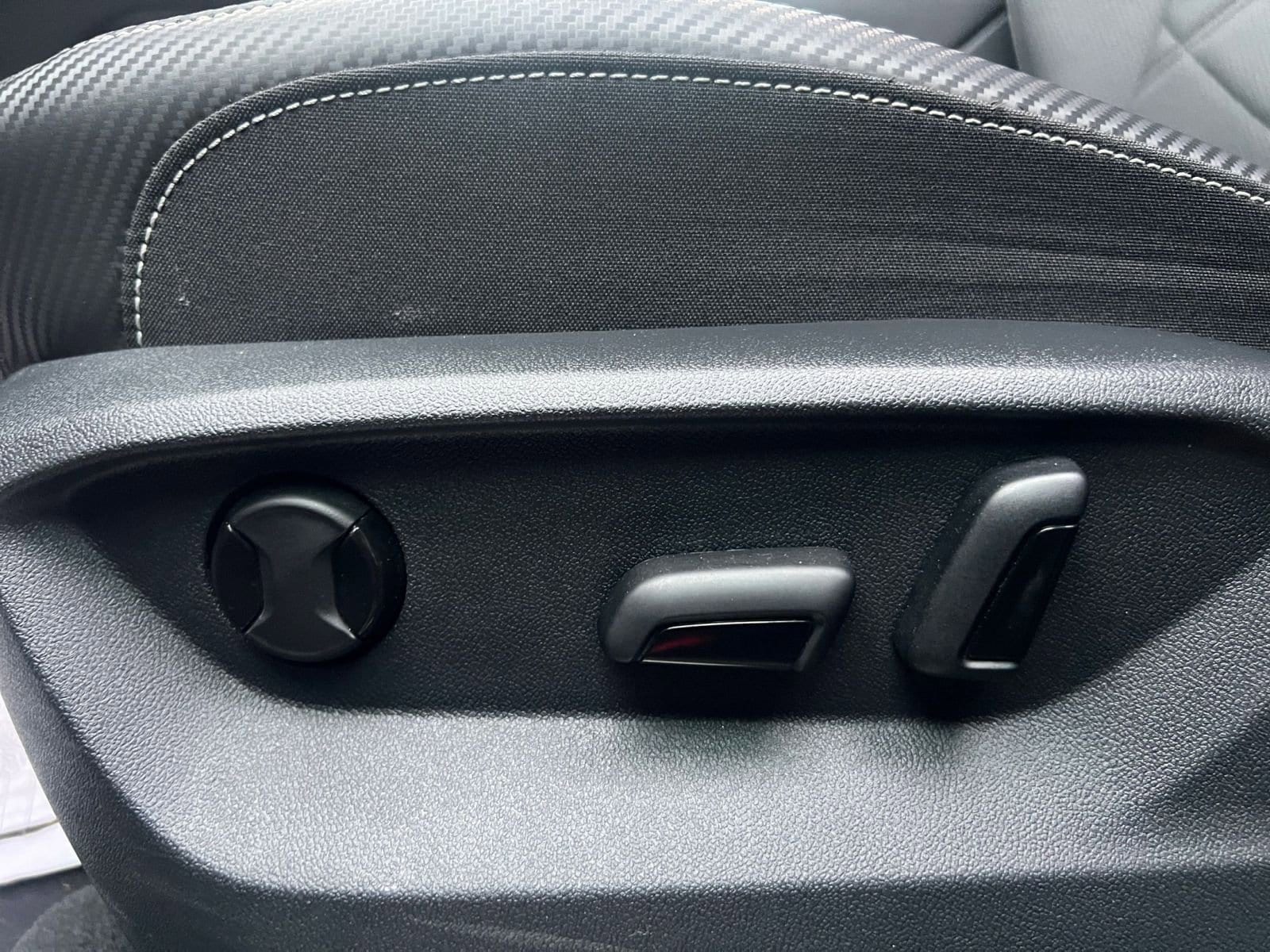 Thumbnail: 2025 Volkswagen Atlas - 23