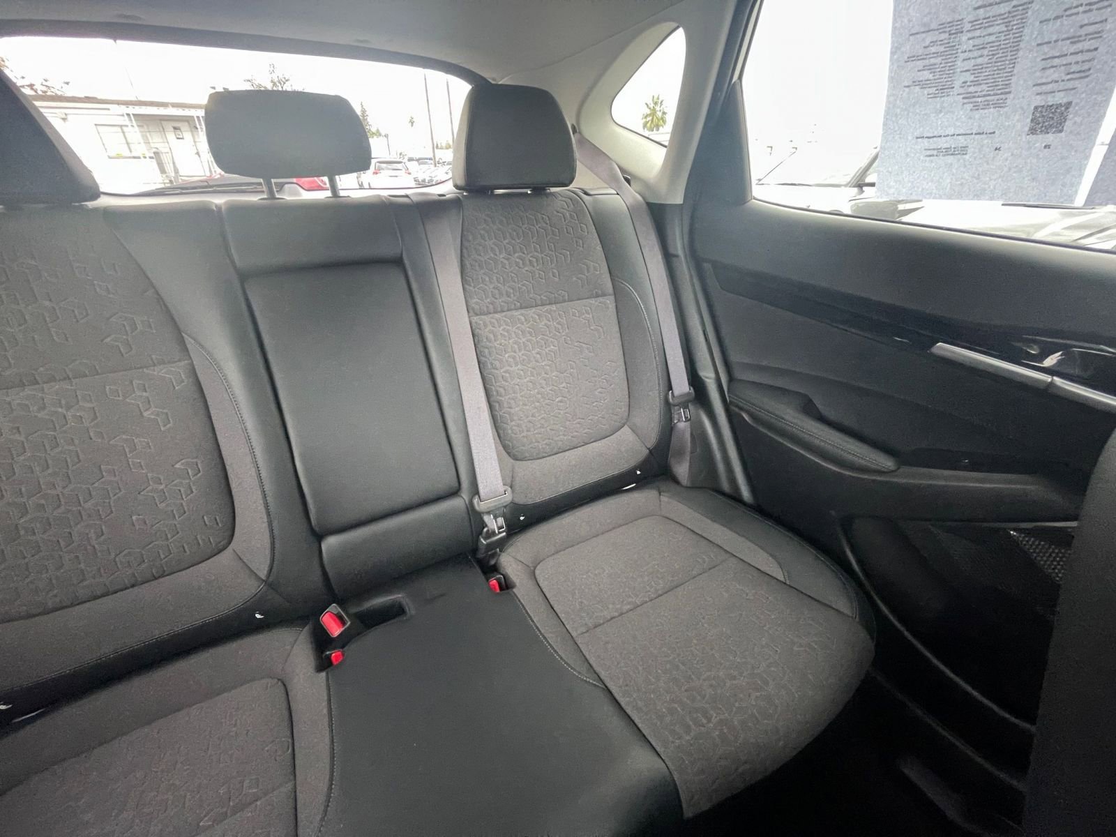 Thumbnail: 2025 Kia Seltos - 32