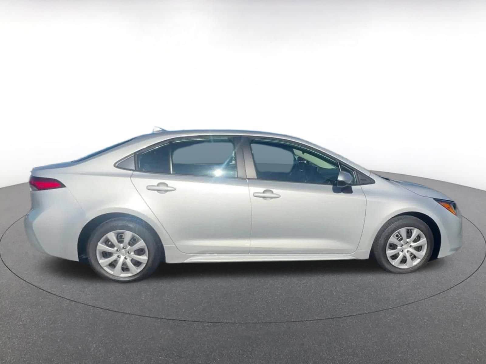 Thumbnail: 2025 Toyota Corolla - 16