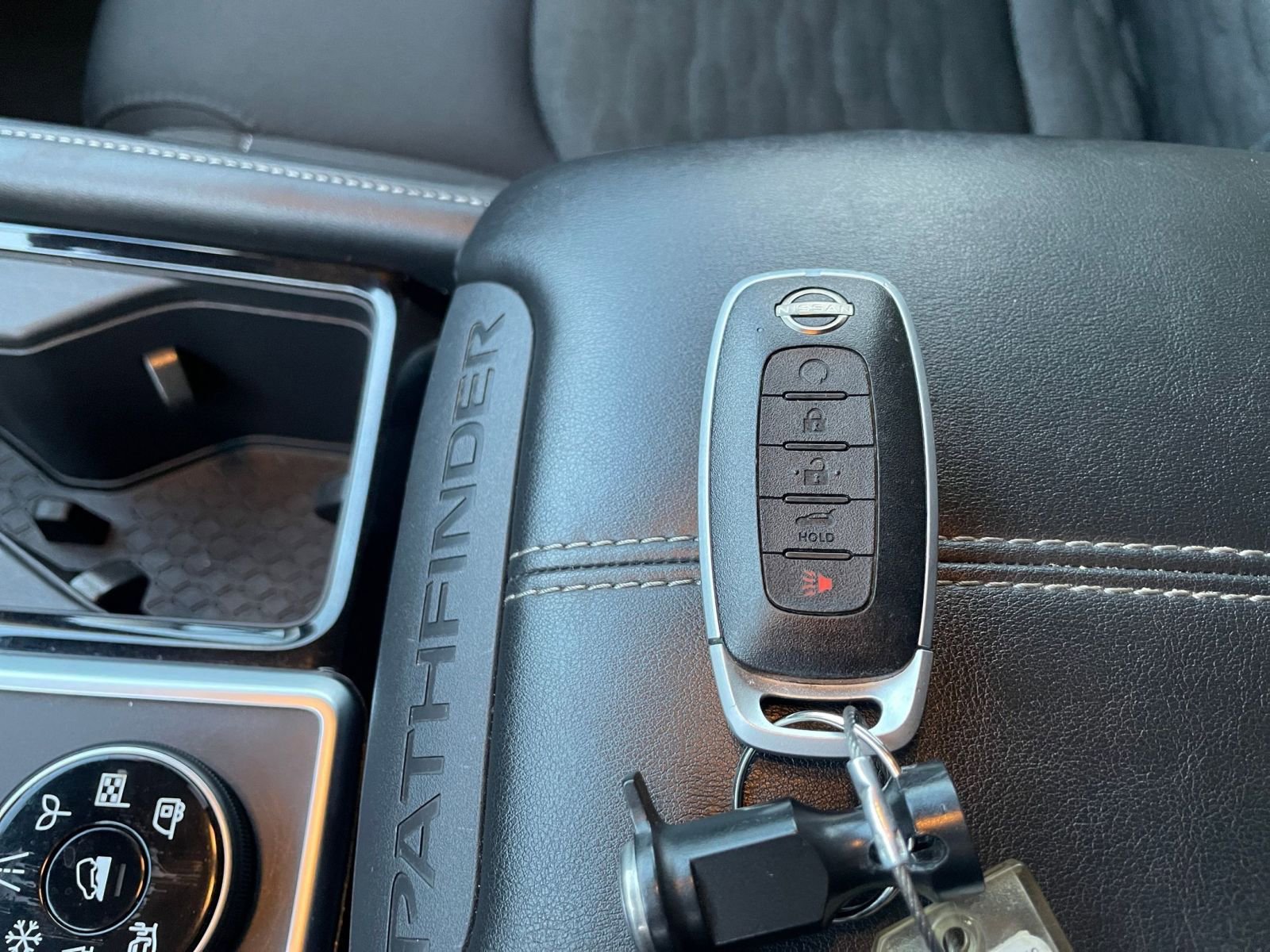 Thumbnail: 2025 Nissan Pathfinder - 23