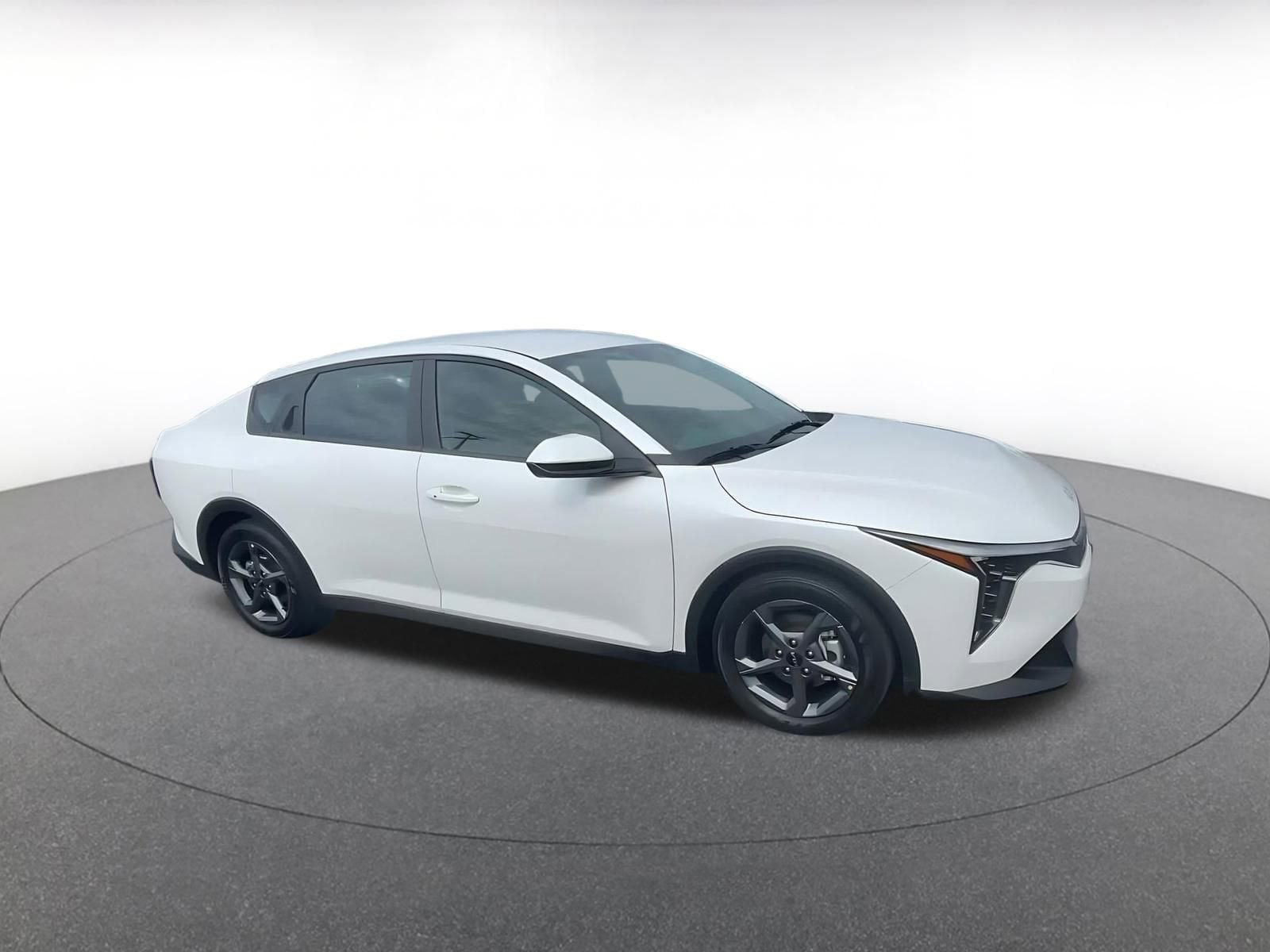 Thumbnail: 2025 Kia K4 - 2