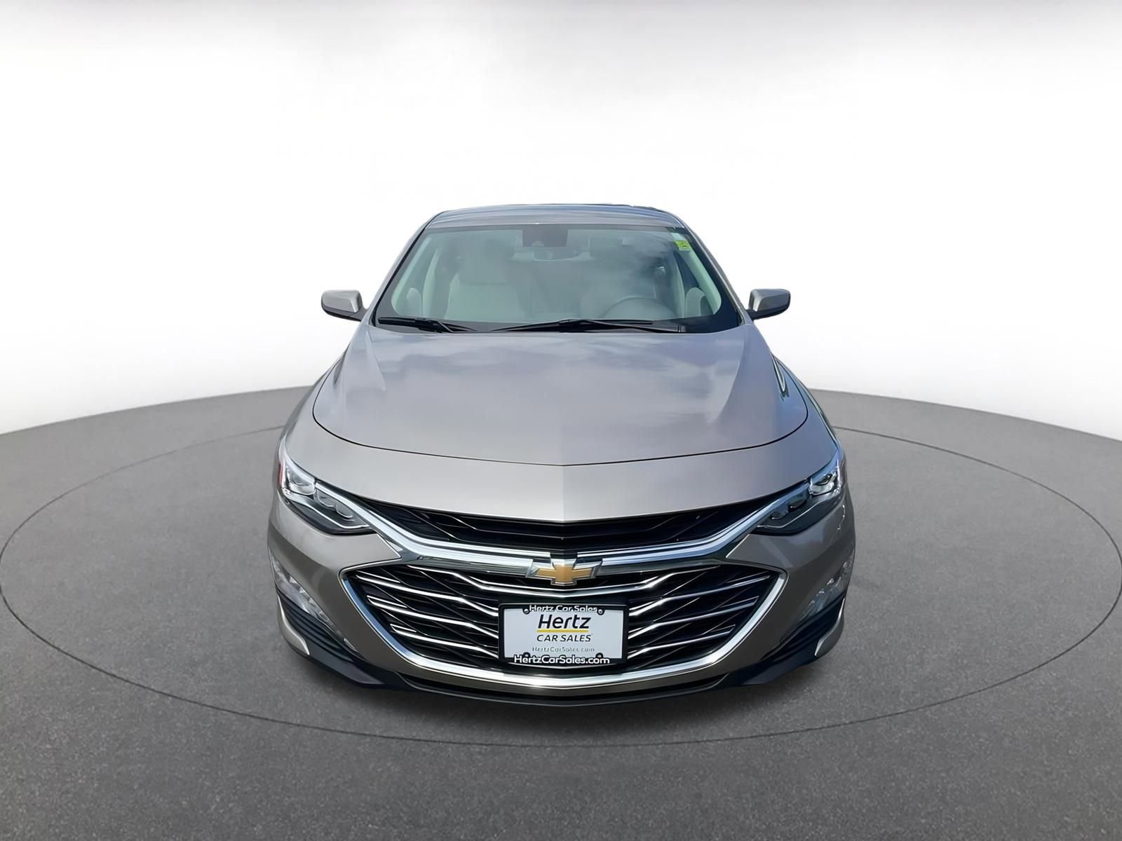 Thumbnail: 2024 Chevrolet Malibu - 4