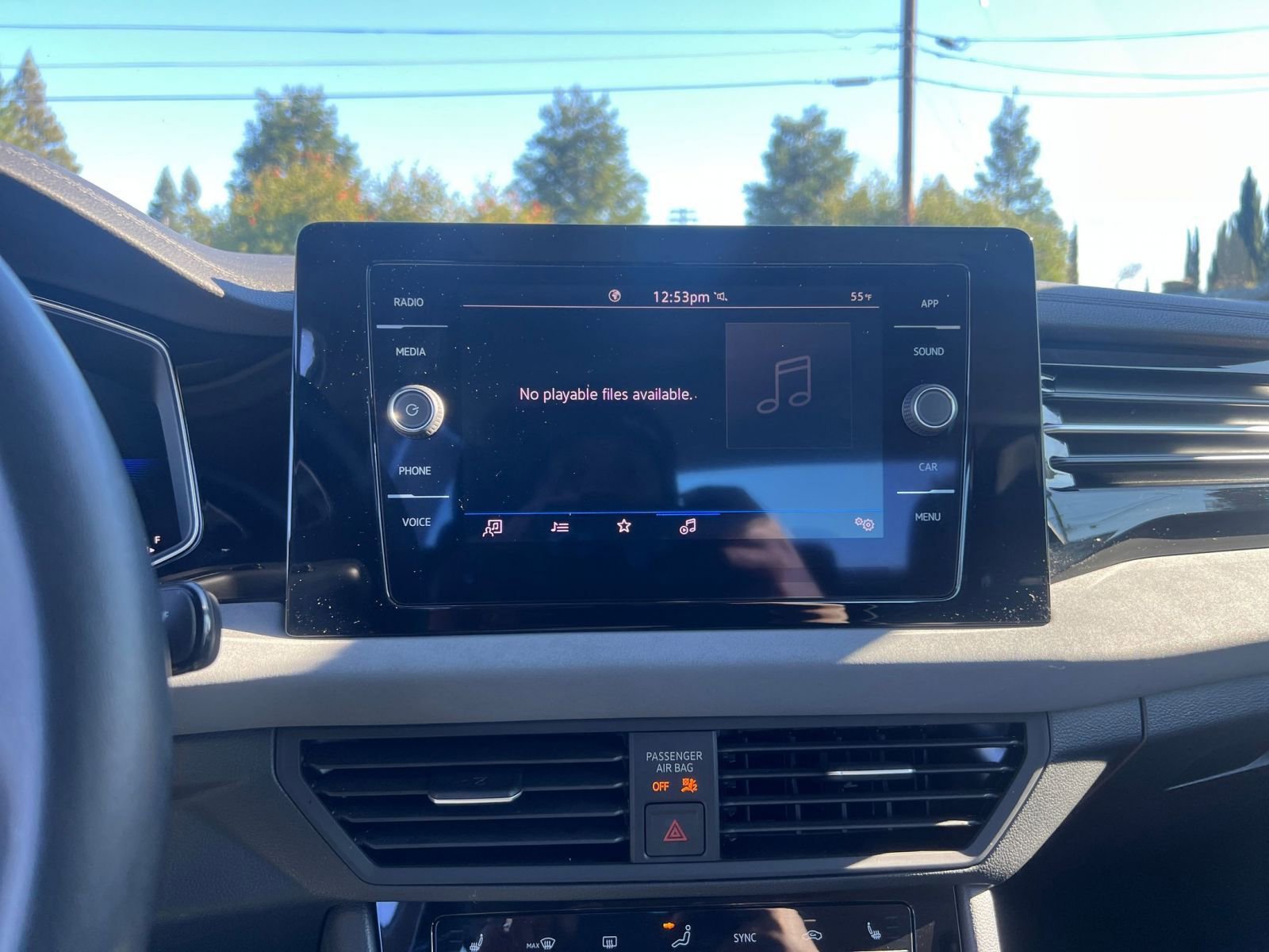 Thumbnail: 2025 Volkswagen Jetta - 21