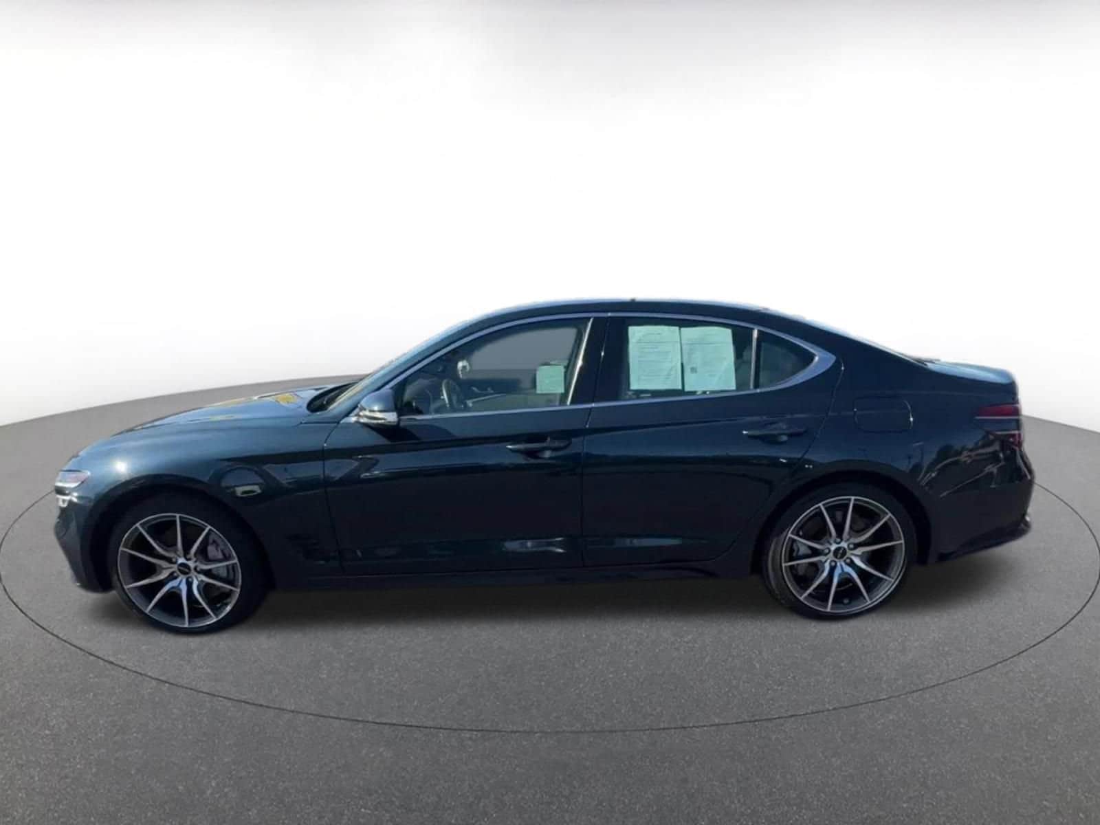 Thumbnail: 2025 Genesis G70 - 8