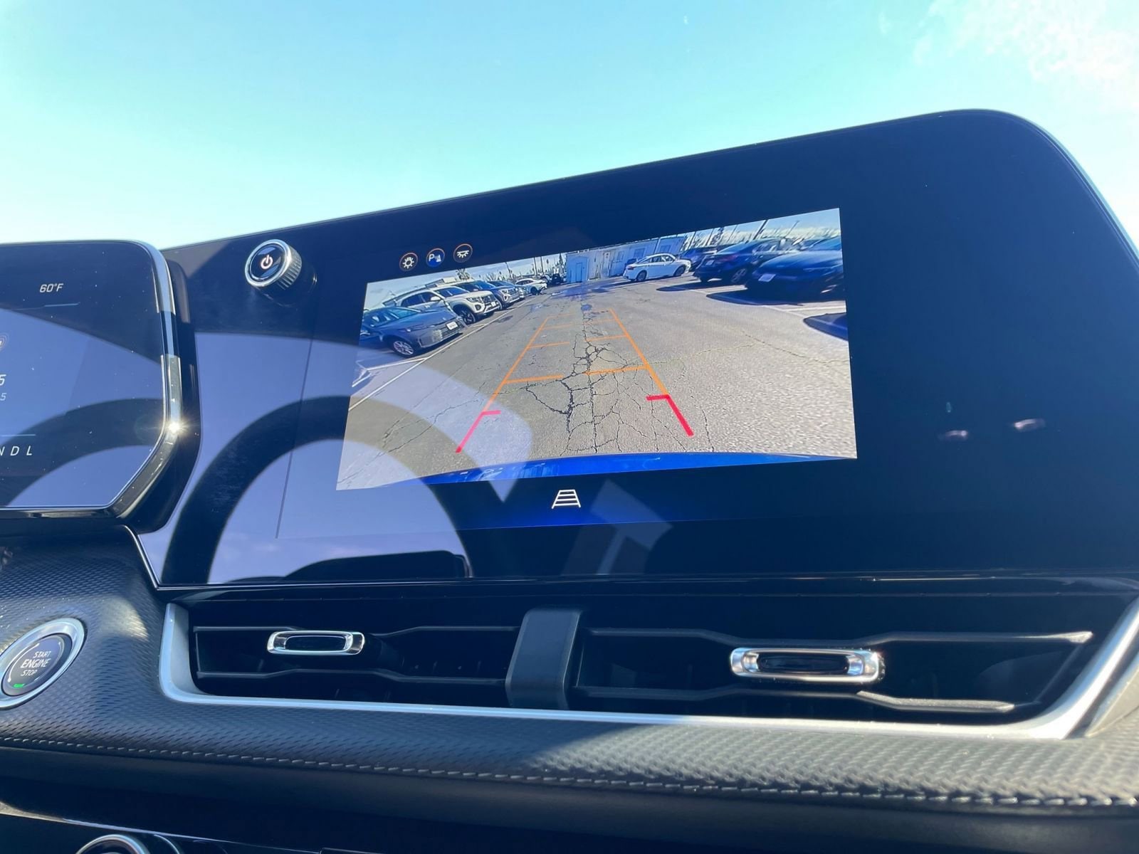 Thumbnail: 2025 Chevrolet Equinox - 17