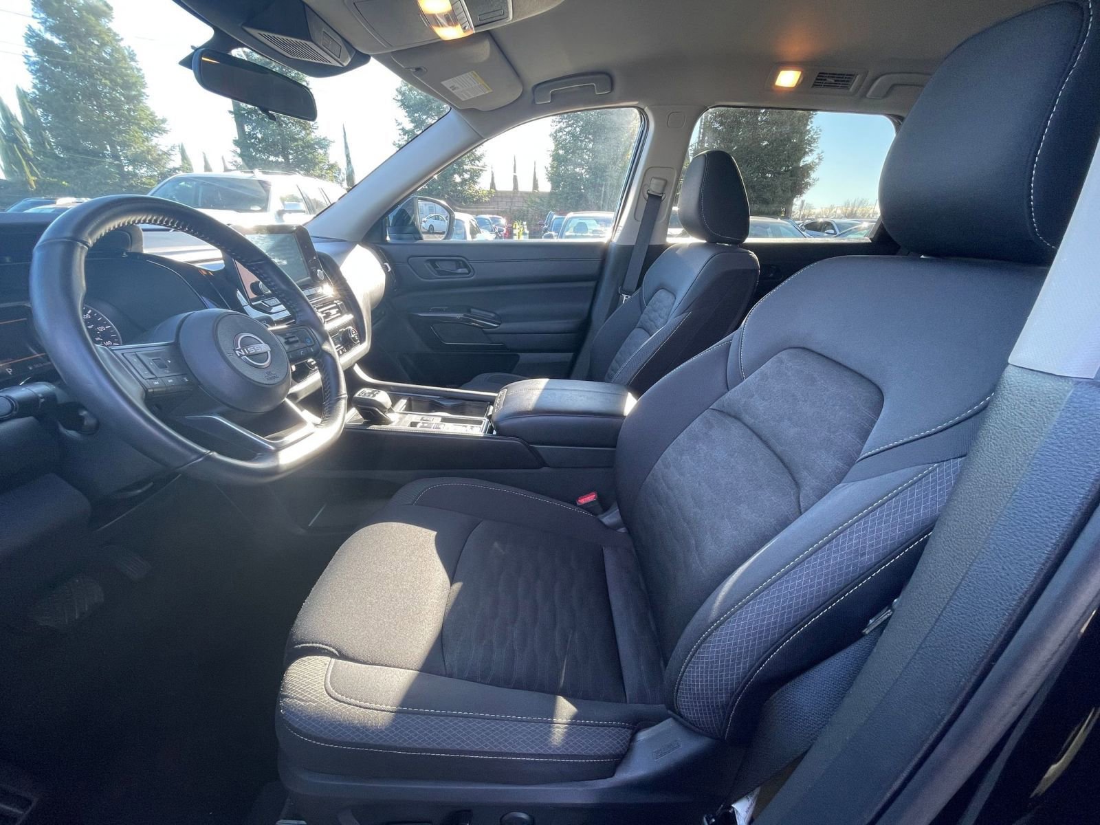 Thumbnail: 2025 Nissan Pathfinder - 28