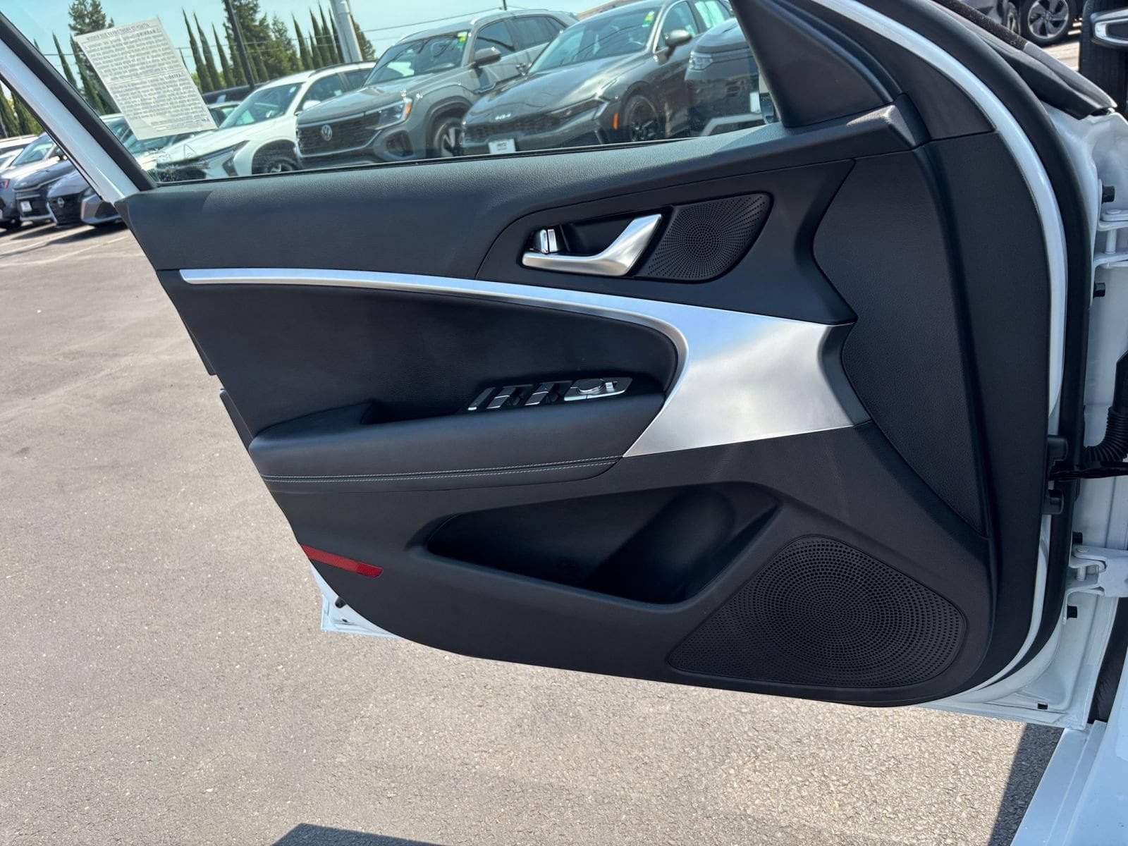 Thumbnail: 2026 Genesis G70 - 18