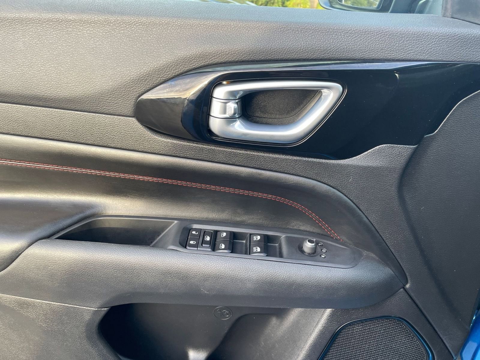 Thumbnail: 2025 Jeep Compass - 20