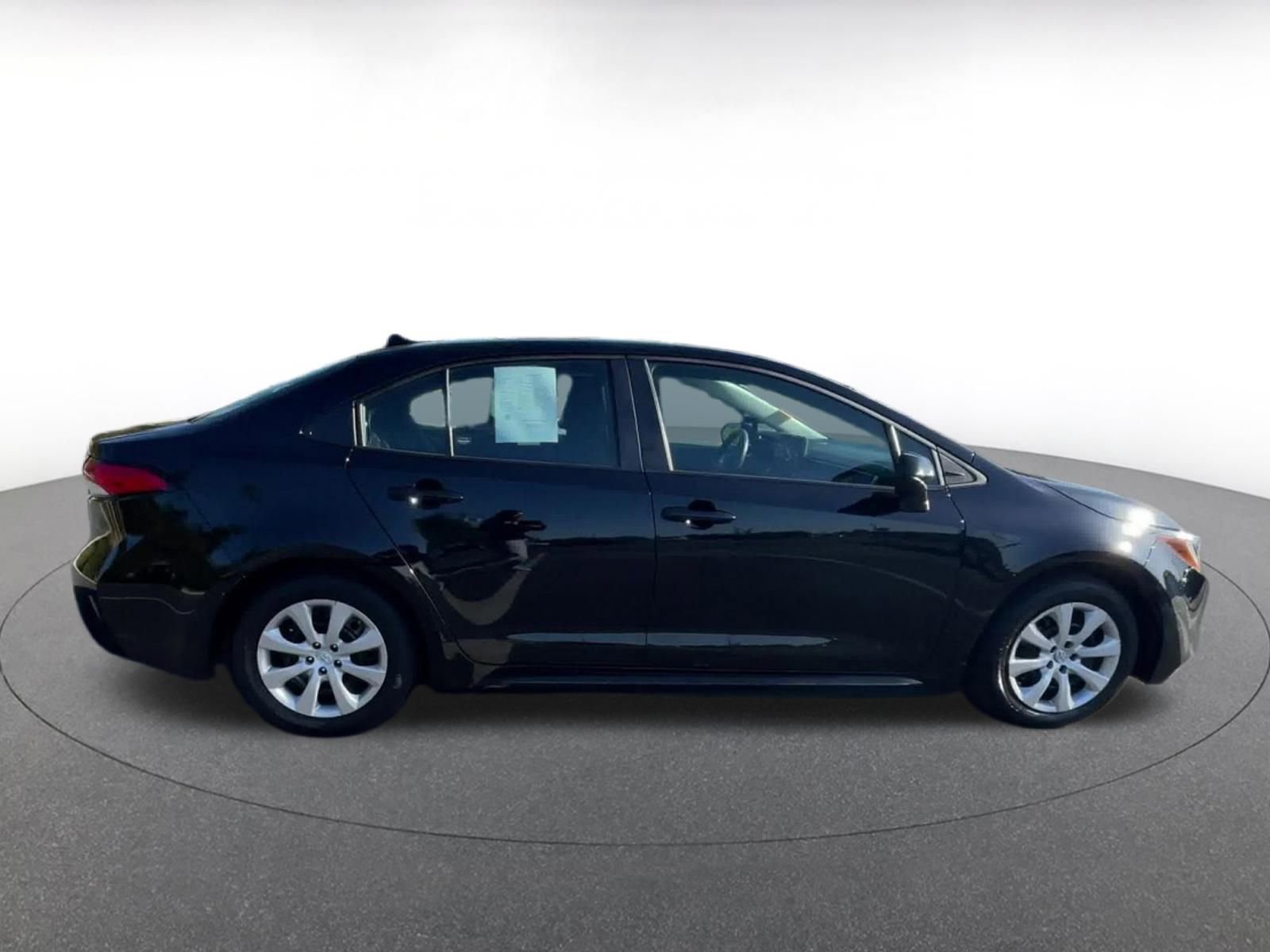 Thumbnail: 2024 Toyota Corolla - 16