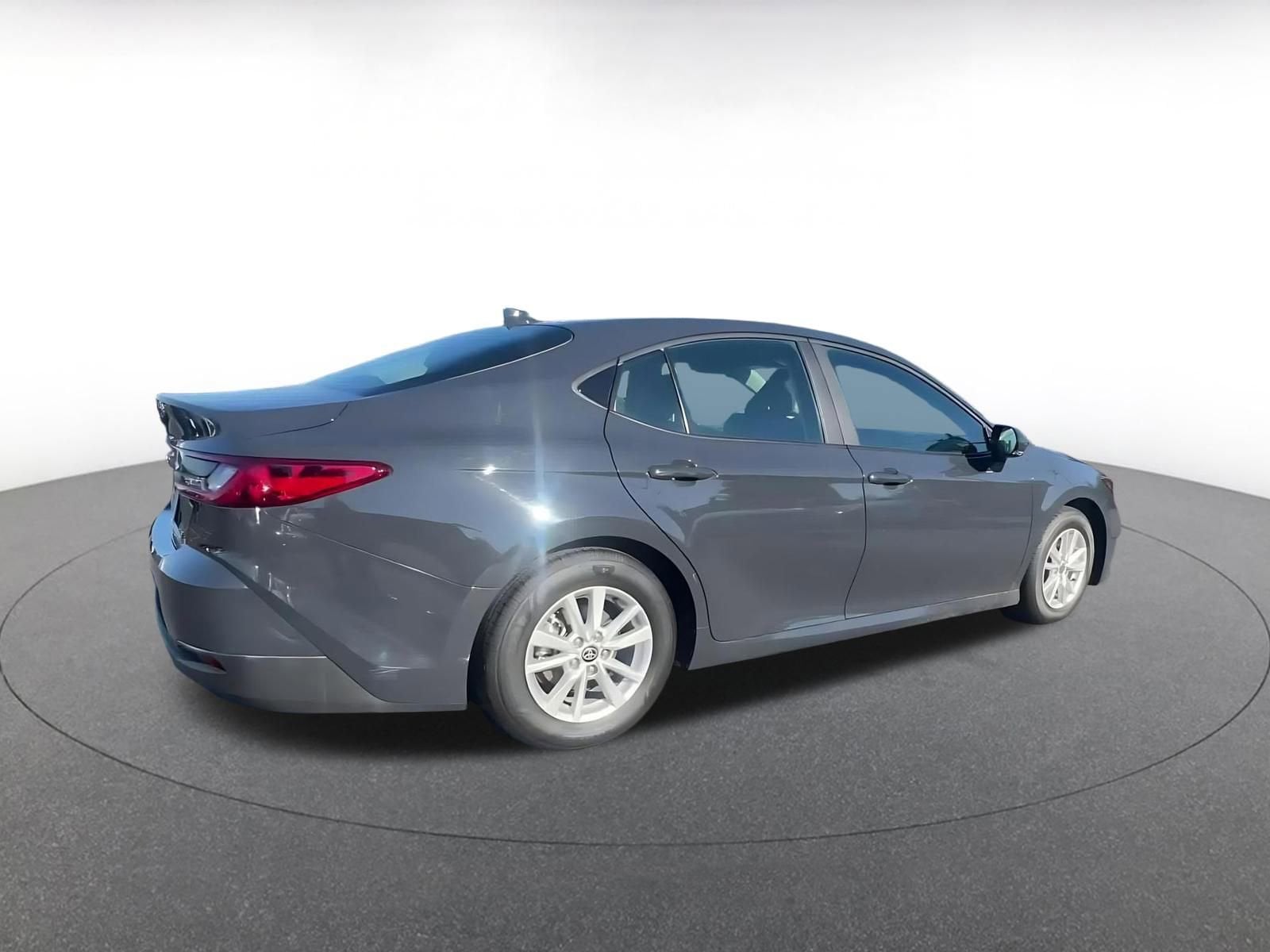 Thumbnail: 2025 Toyota Camry - 15