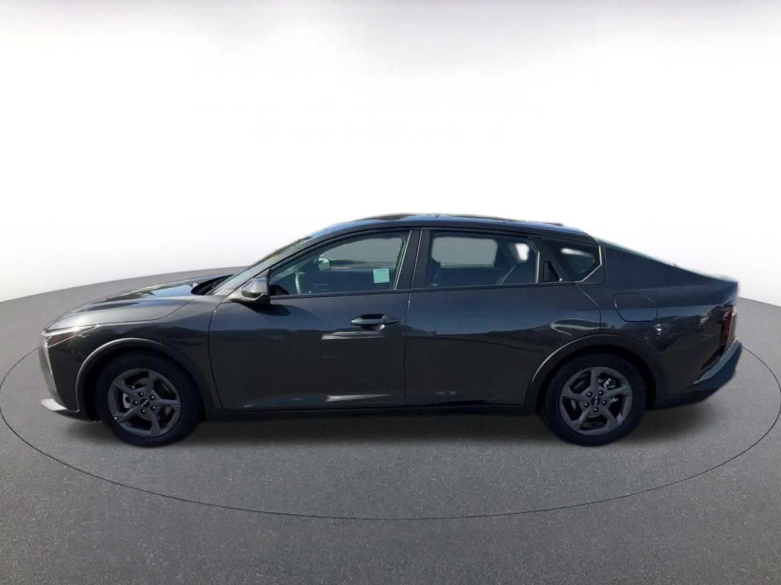 Thumbnail: 2025 Kia K4 - 9