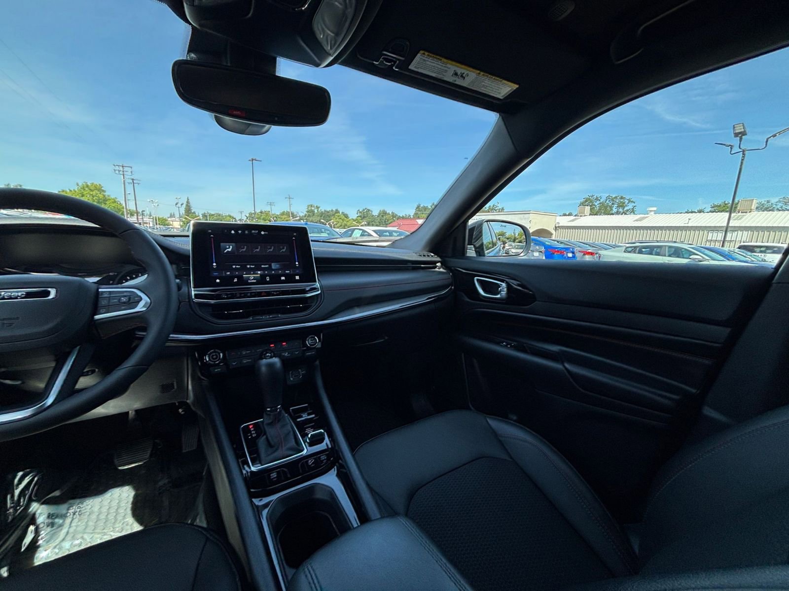 Thumbnail: 2025 Jeep Compass - 34