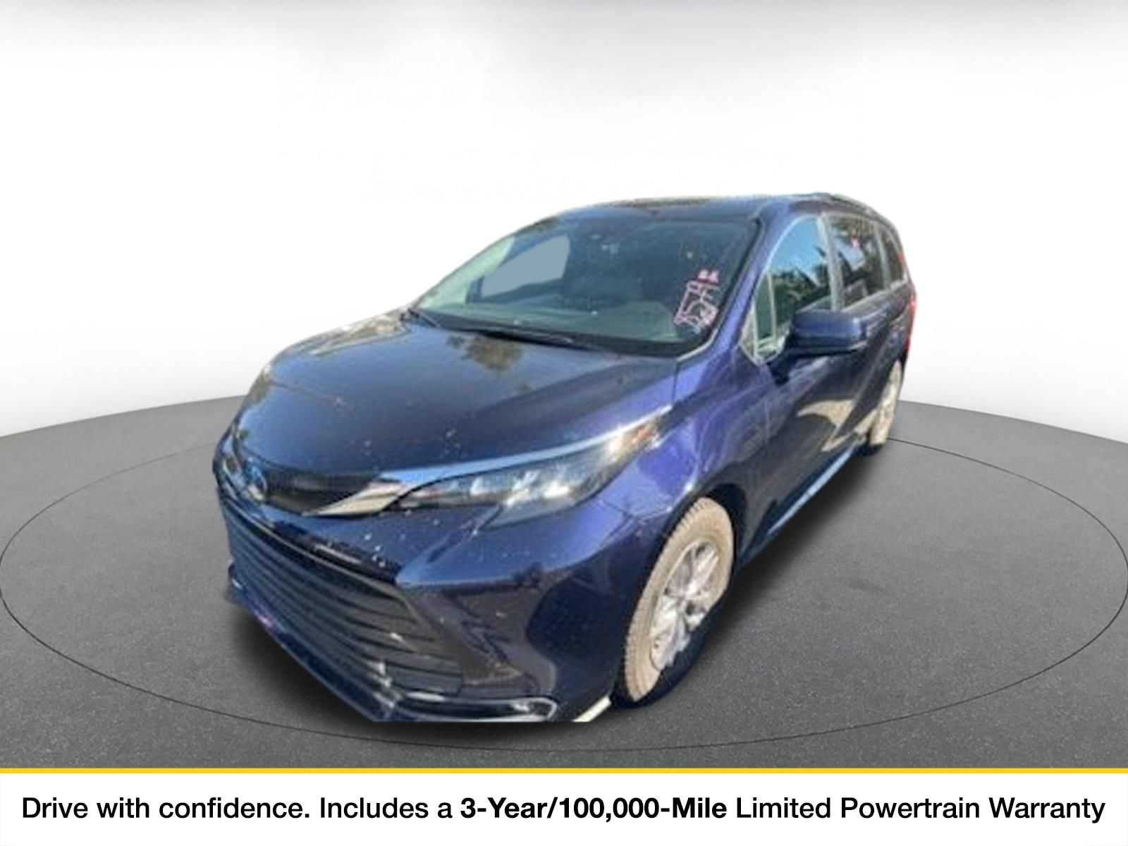 Thumbnail: 2025 Toyota Sienna - 1