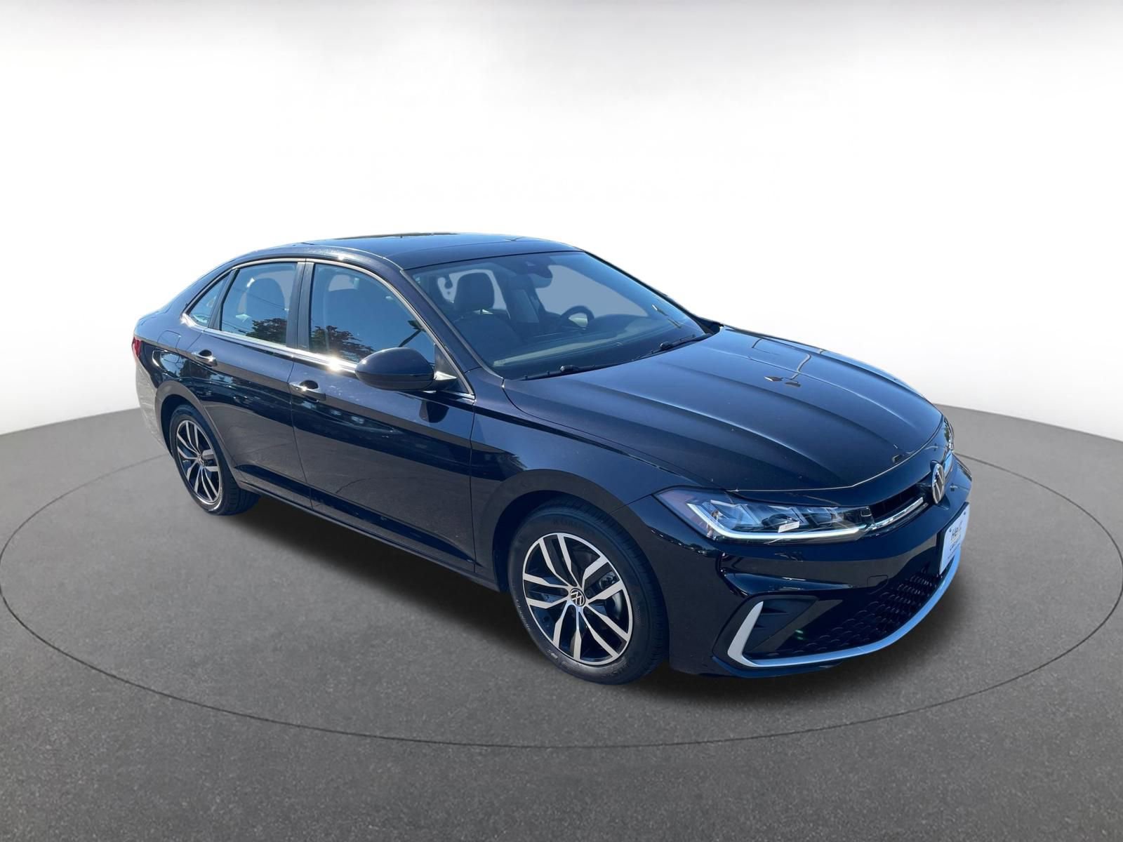 Thumbnail: 2025 Volkswagen Jetta - 1