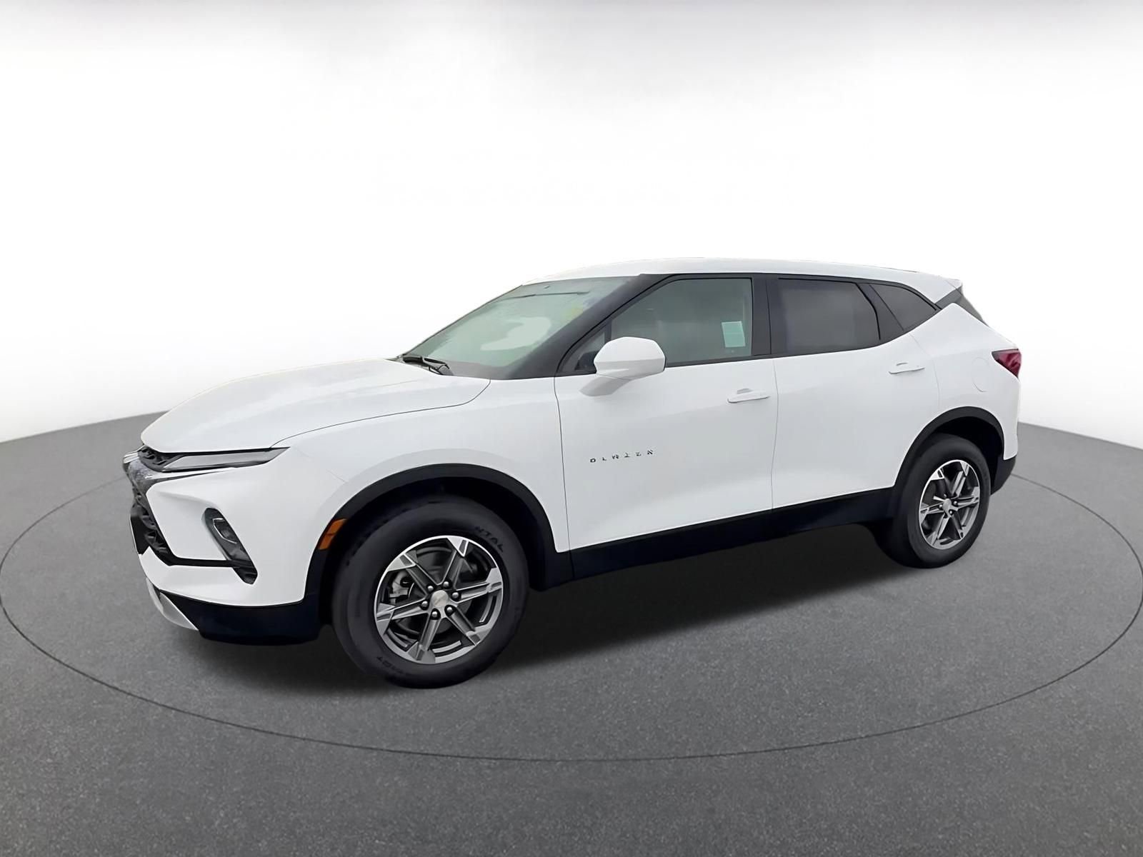 Thumbnail: 2025 Chevrolet Blazer - 8