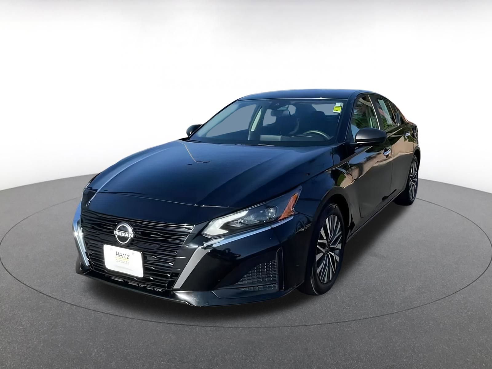 Thumbnail: 2024 Nissan Altima - 7