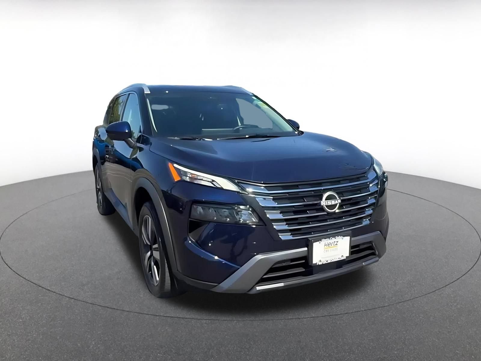 Thumbnail: 2026 Nissan Rogue - 3
