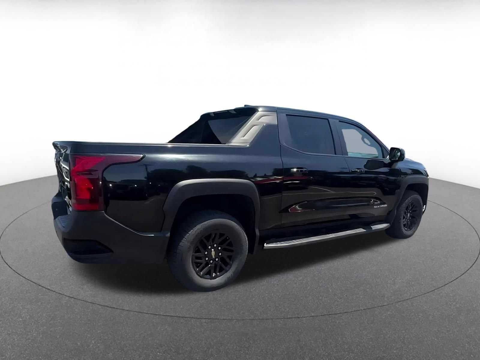 Thumbnail: 2024 Chevrolet Silverado EV - 14