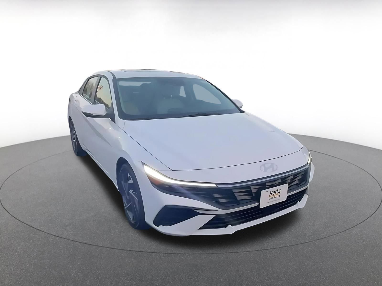 Thumbnail: 2025 Hyundai Elantra - 3