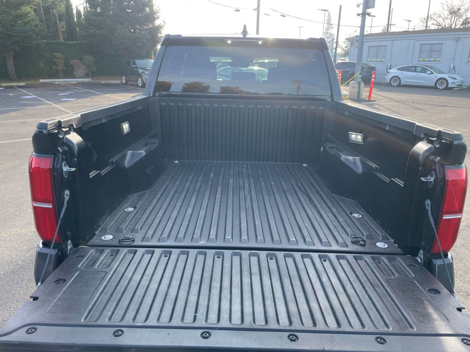 Thumbnail: 2025 Toyota Tacoma - 31