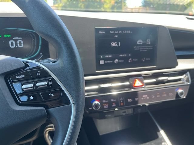 Thumbnail: 2026 Kia Niro - 5