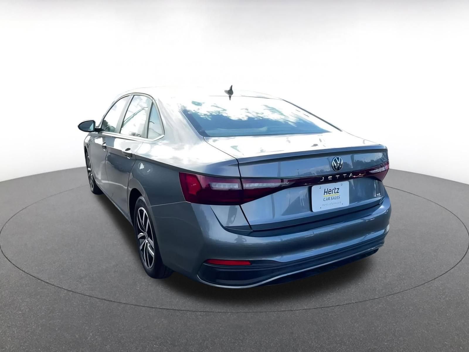 Thumbnail: 2025 Volkswagen Jetta - 11