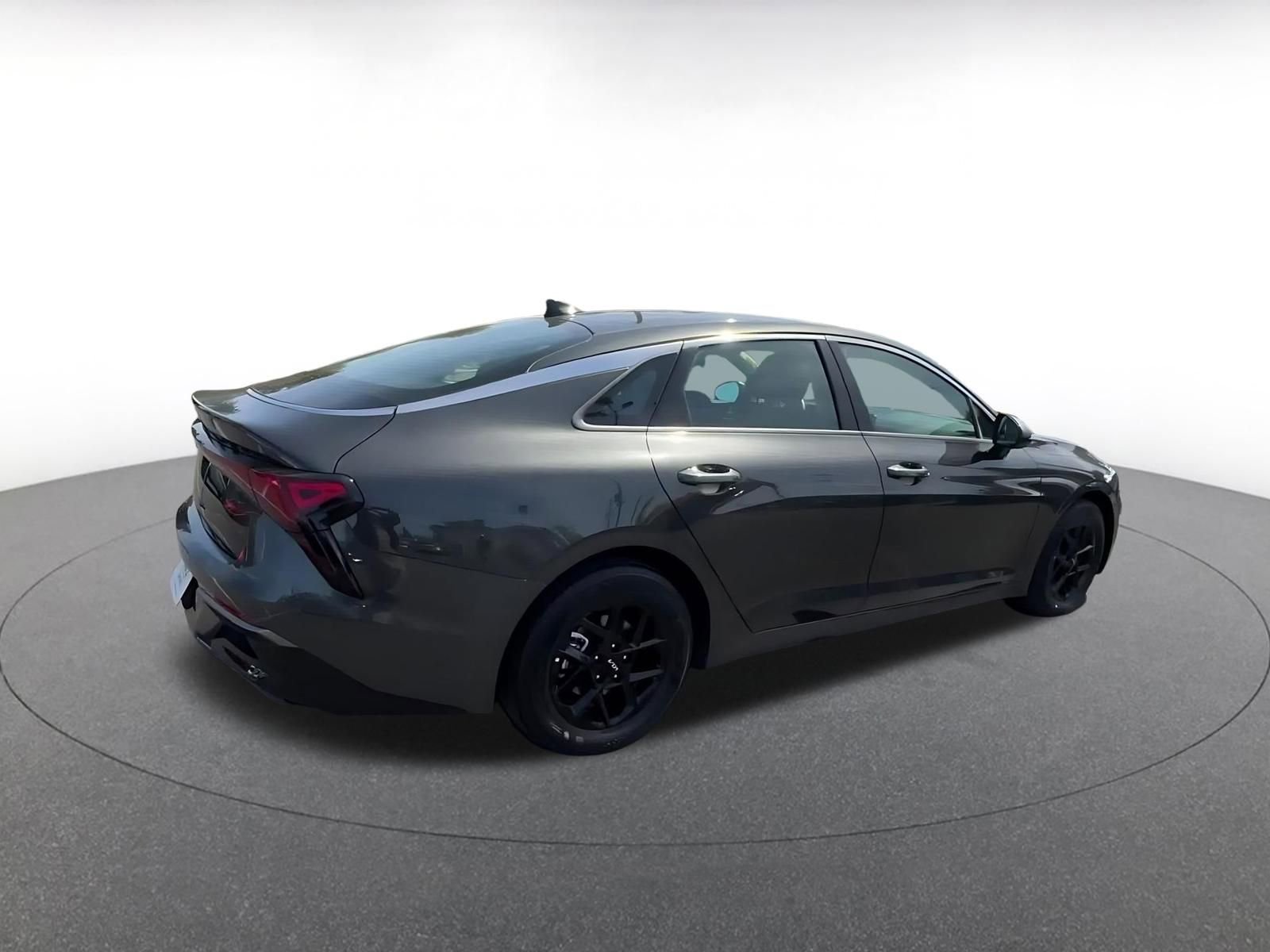 Thumbnail: 2025 Kia K5 - 15