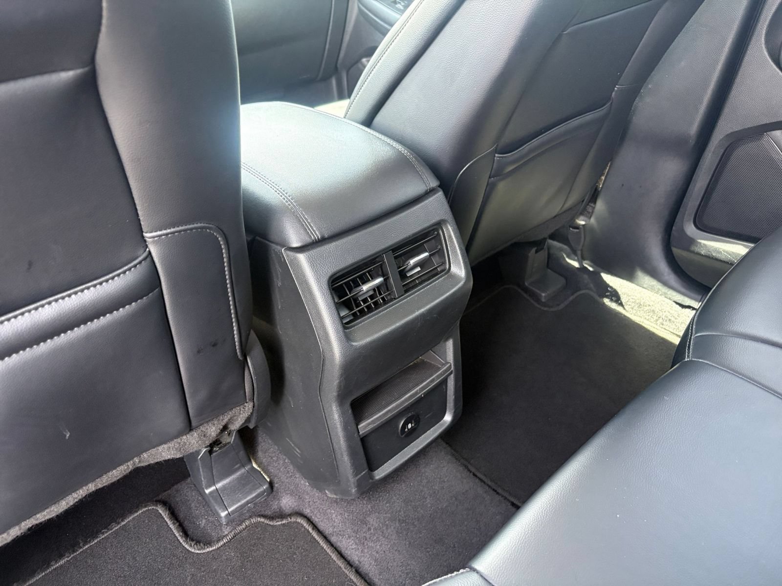 Thumbnail: 2024 Ford Edge - 20