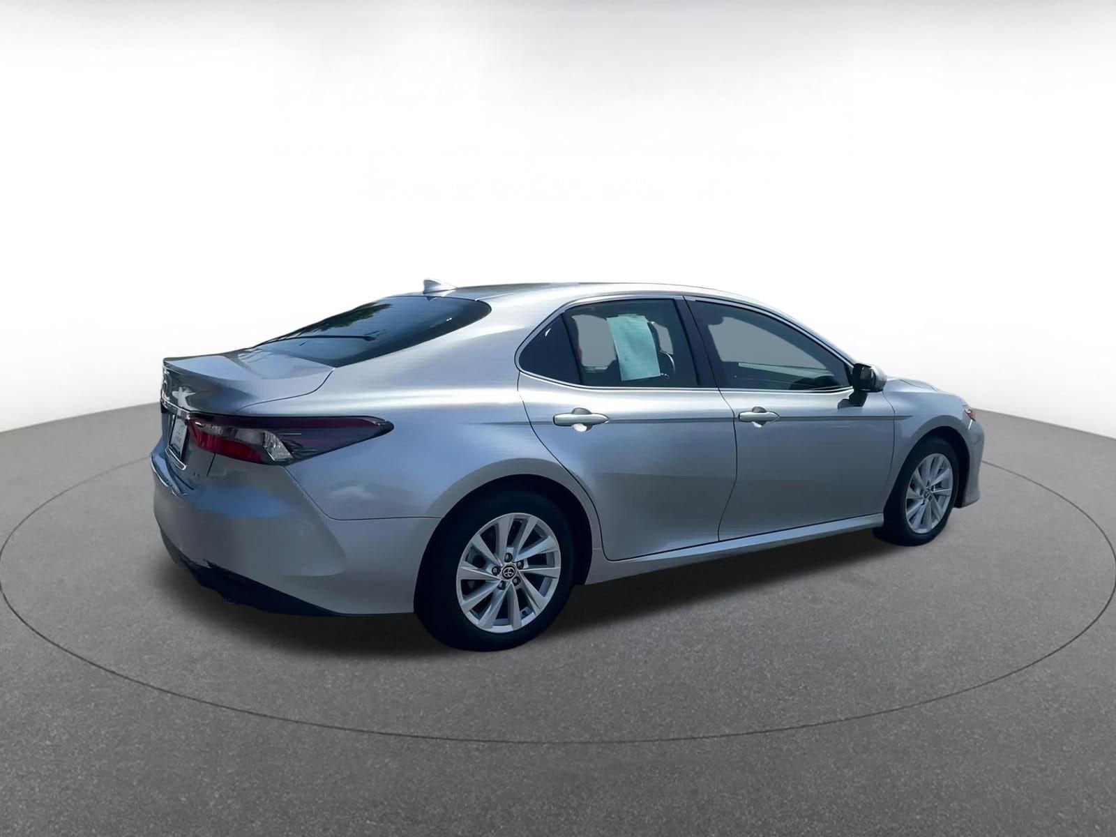 2024 Toyota Camry LE 15