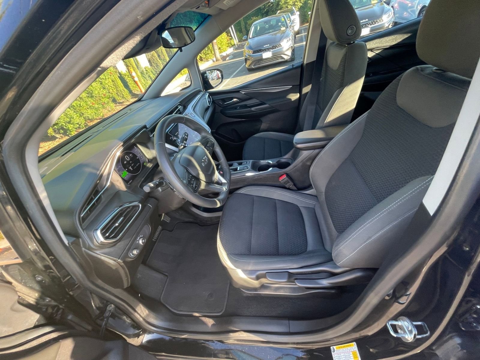 Thumbnail: 2023 Chevrolet Bolt EV - 28