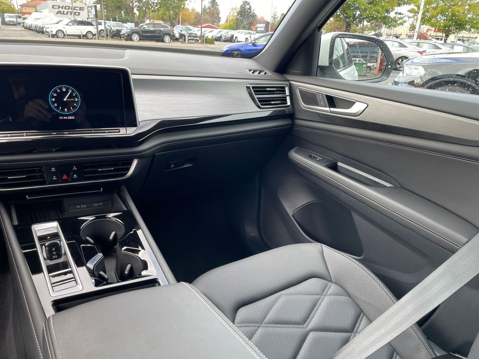 Thumbnail: 2025 Volkswagen Atlas - 35